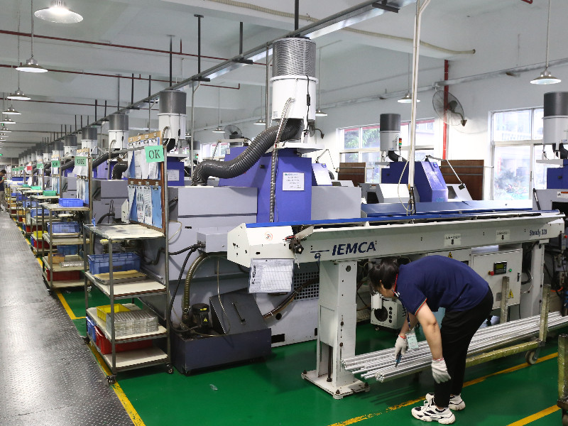 Difference Between A Turningmilling Composite CNC Machine And A CNC