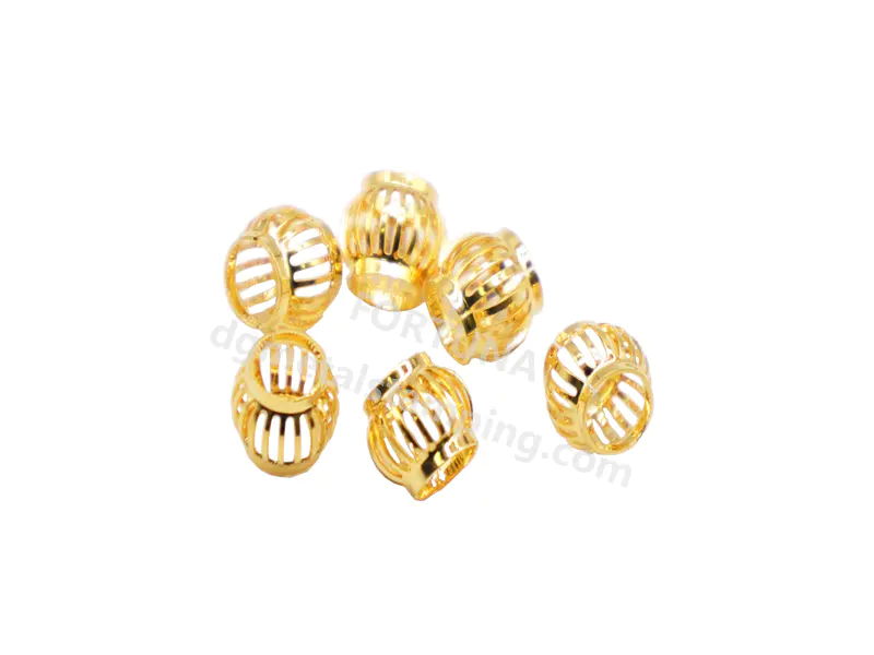 Gold-plated crown springs for circuit connections