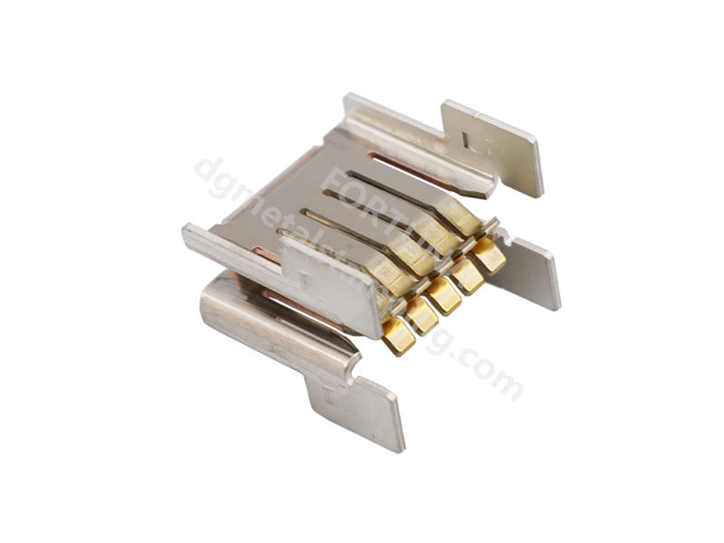 Partial gold-plated connection terminal